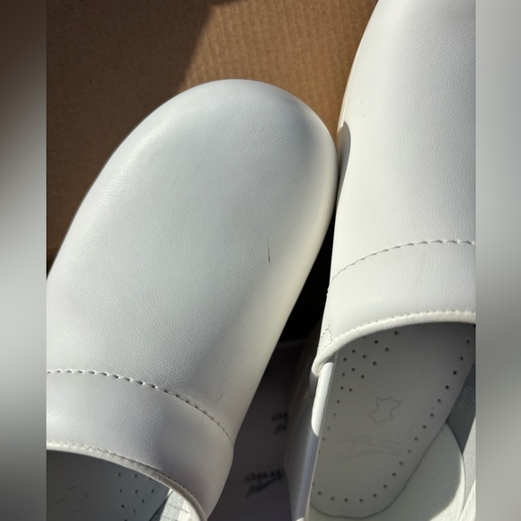 Dansko clogs - Picture 6 of 13